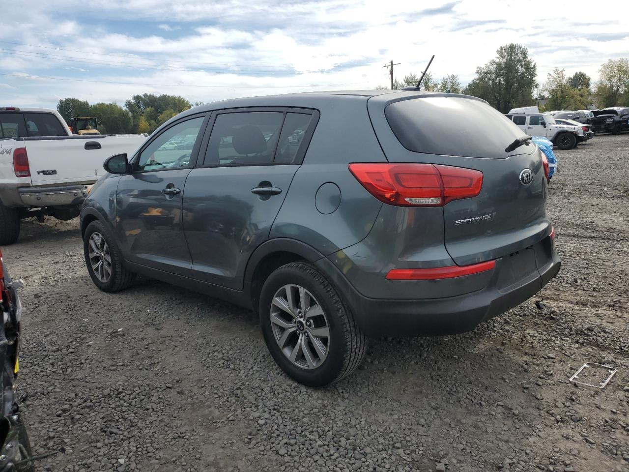 KIA SPORTAGE LX