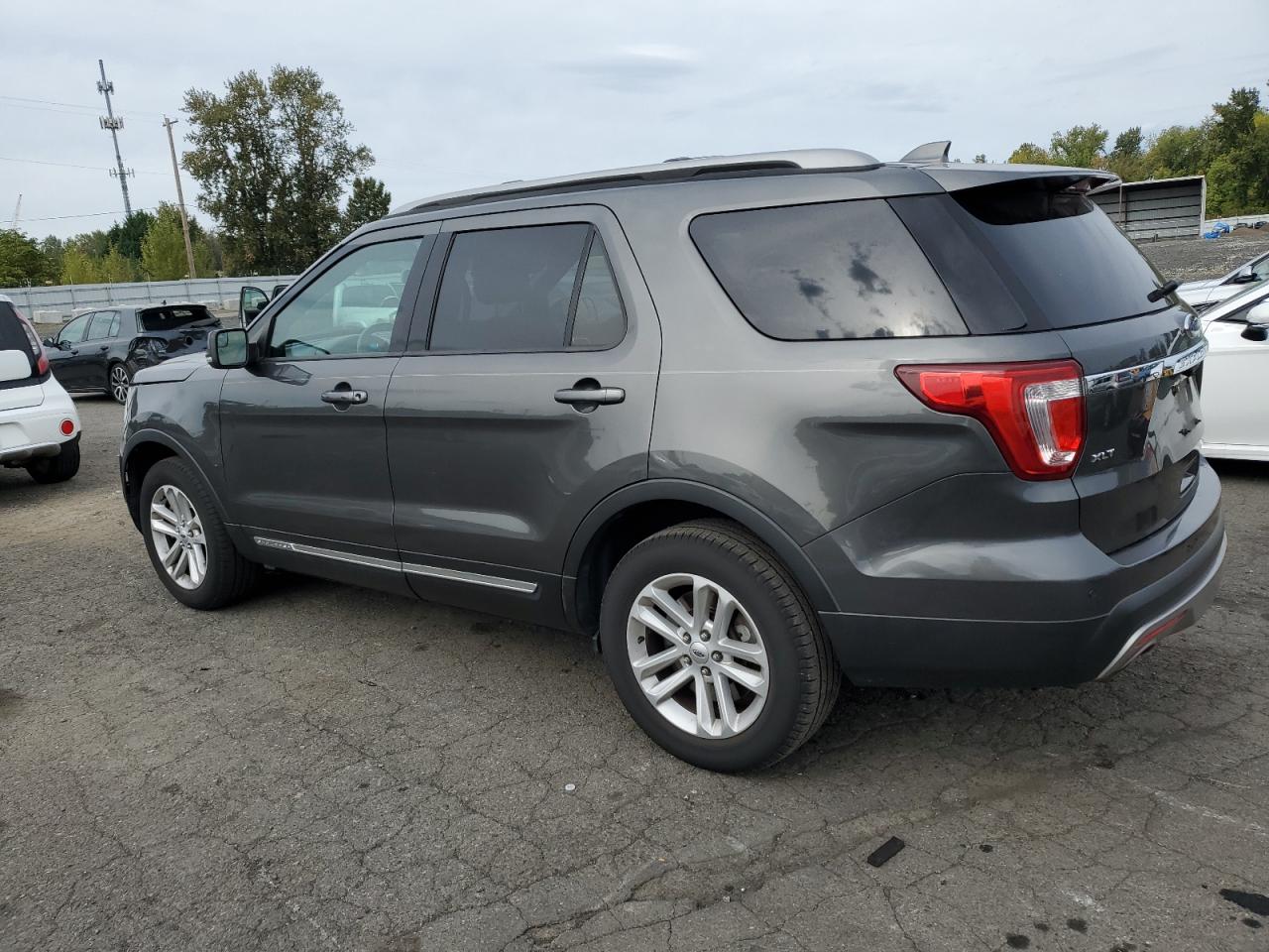 FORD EXPLORER XLT