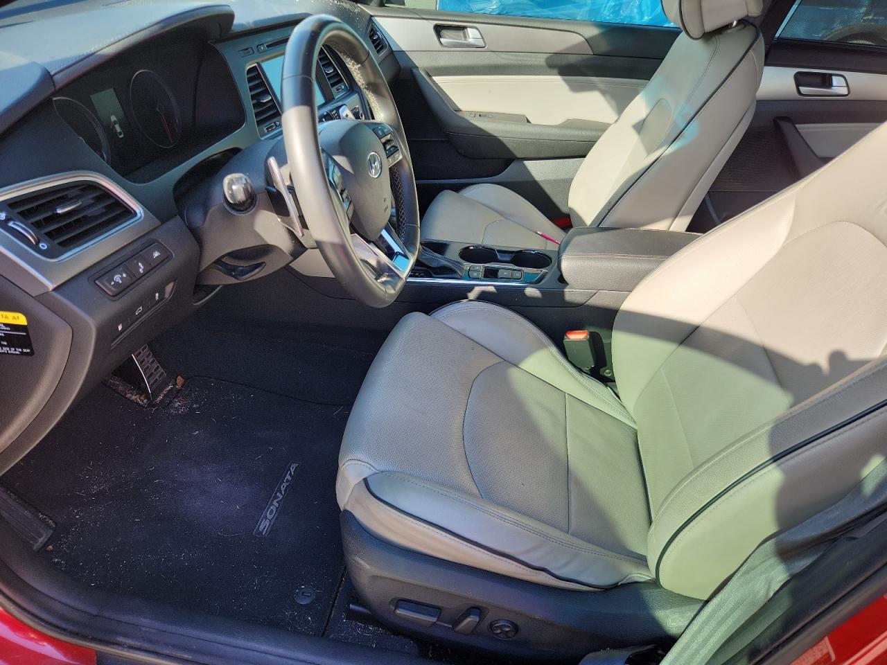 HYUNDAI SONATA SPORT