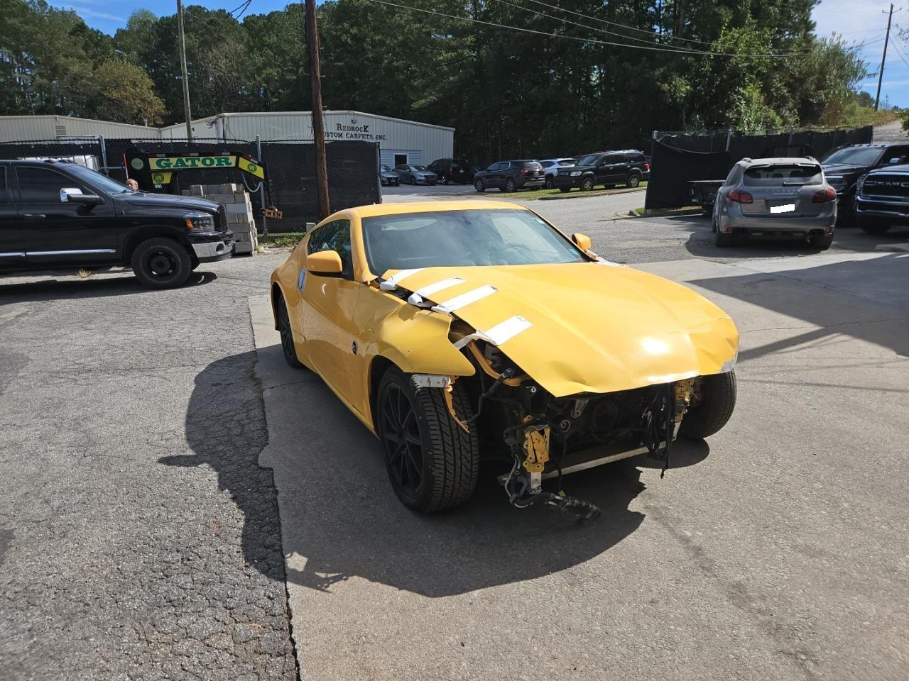 NISSAN 370Z BASE