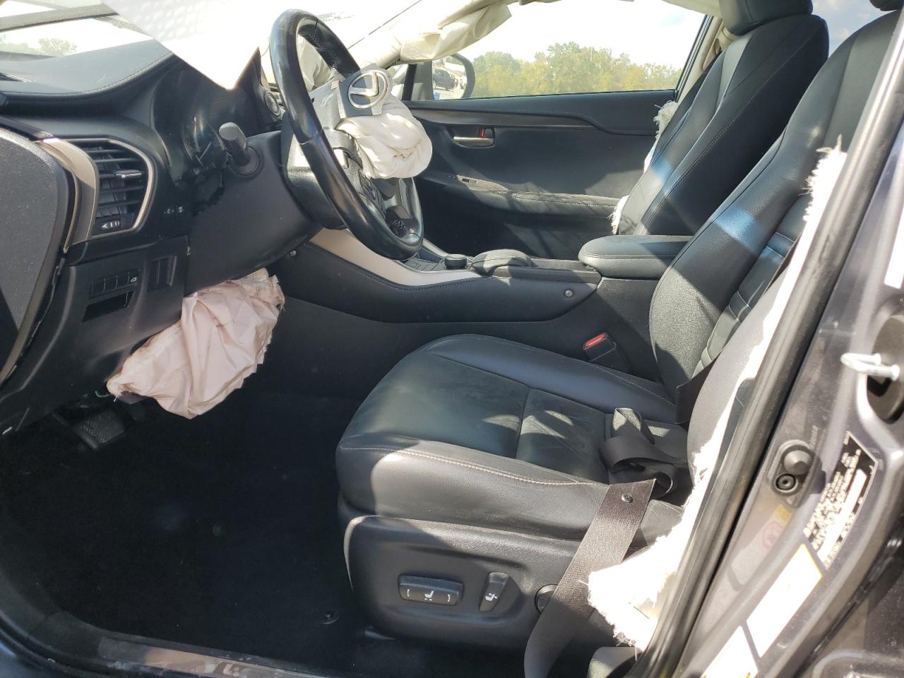 LEXUS NX 200T BASE