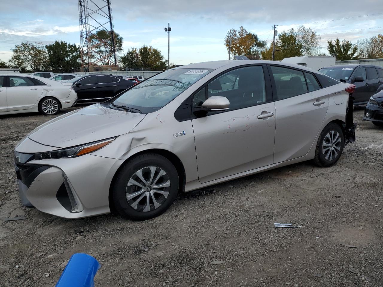 TOYOTA PRIUS PRIME LE