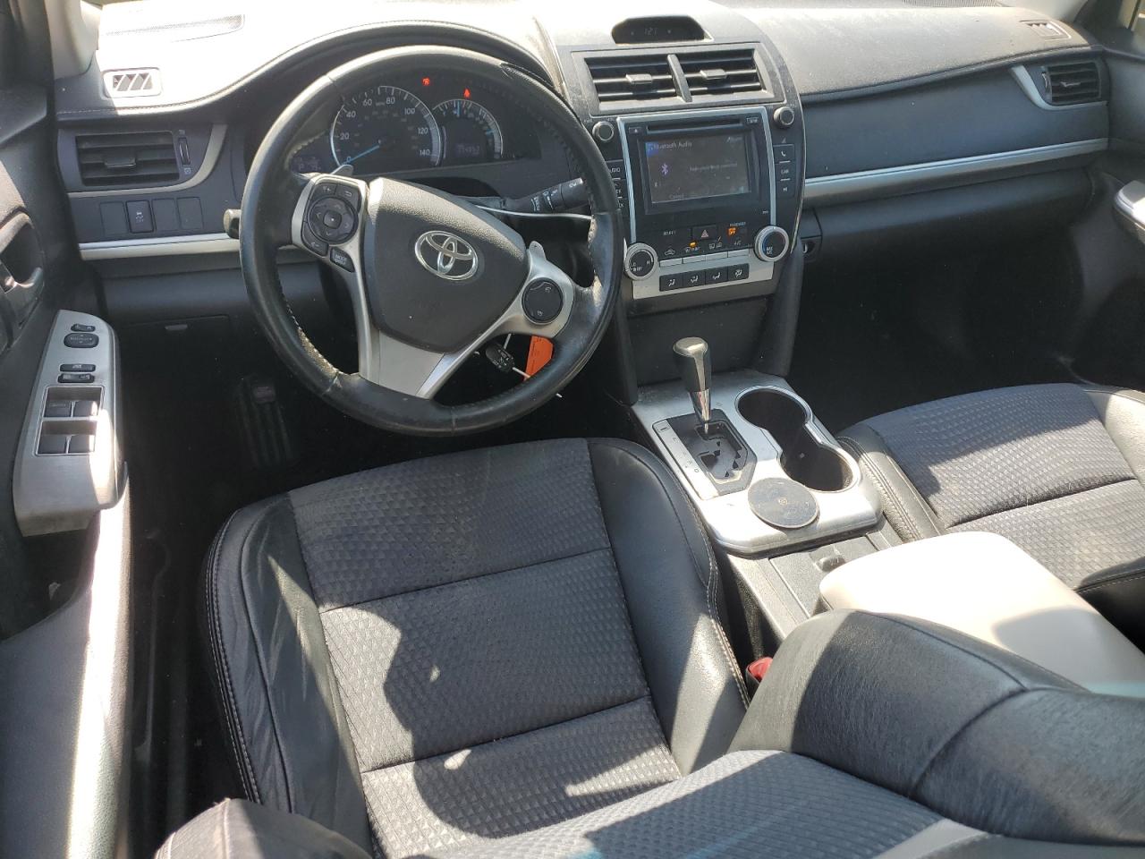 TOYOTA CAMRY L