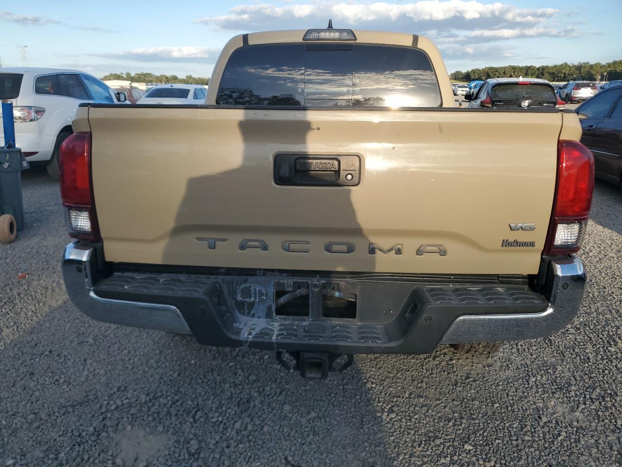 TOYOTA TACOMA DOUBLE CAB