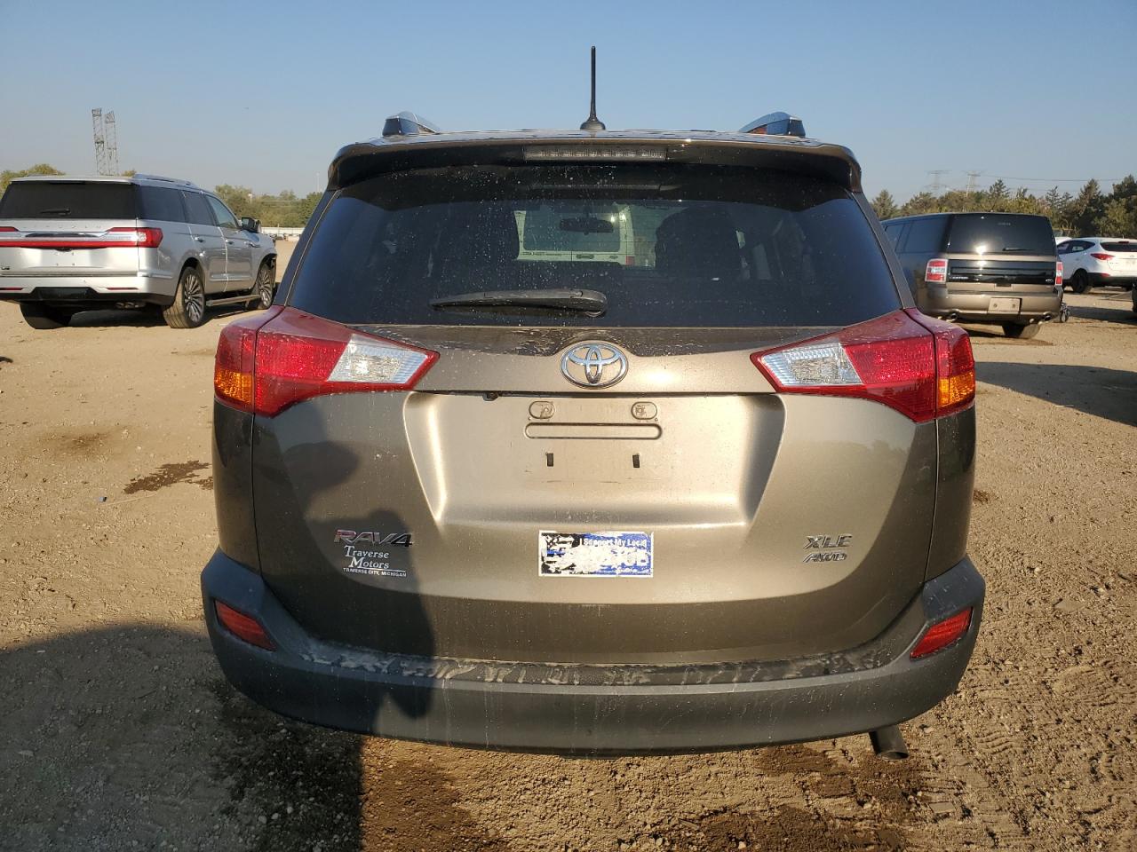 TOYOTA RAV4 XLE