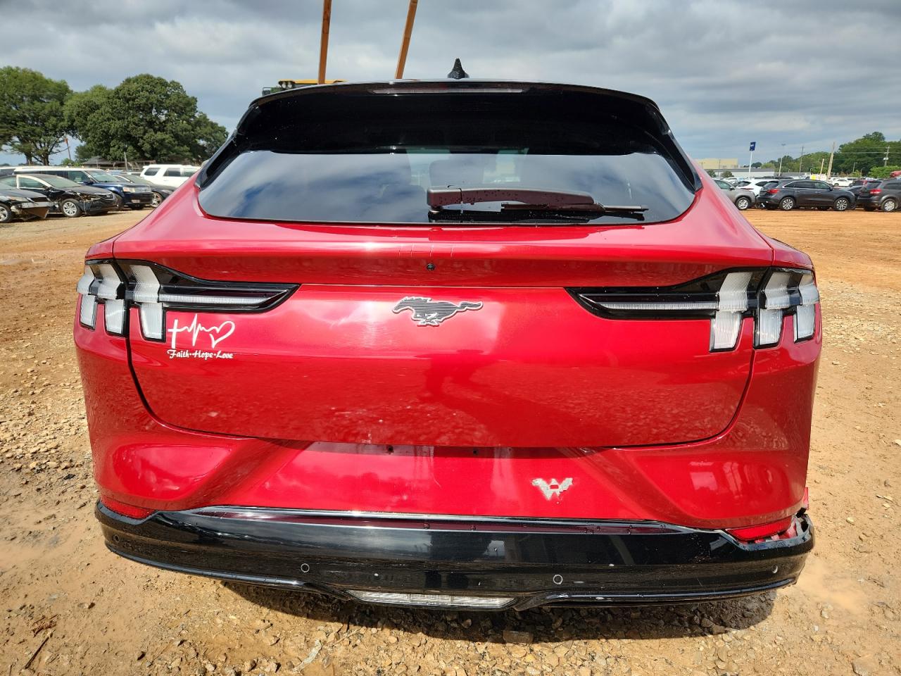 FORD MUSTANG PREMIUM