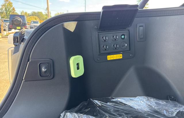 2024 FORD F150 LIGHTNING XLT 1FTVW3LK2RWG22967