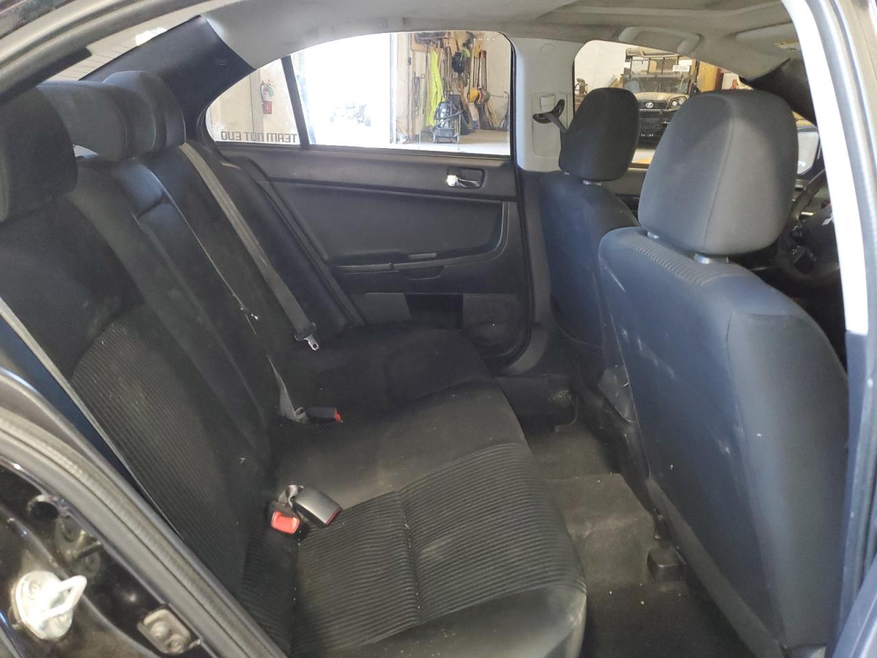 MITSUBISHI LANCER SE