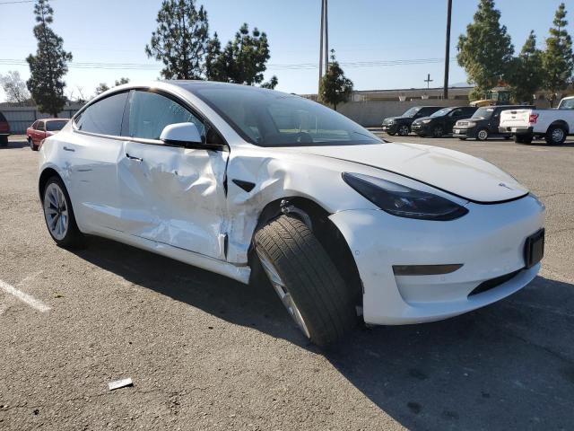 2021 TESLA MODEL 3 - Inny widok