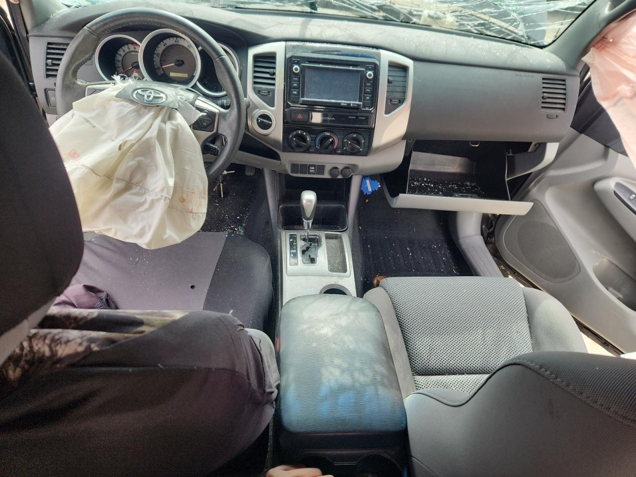 TOYOTA TACOMA ACCESS CAB