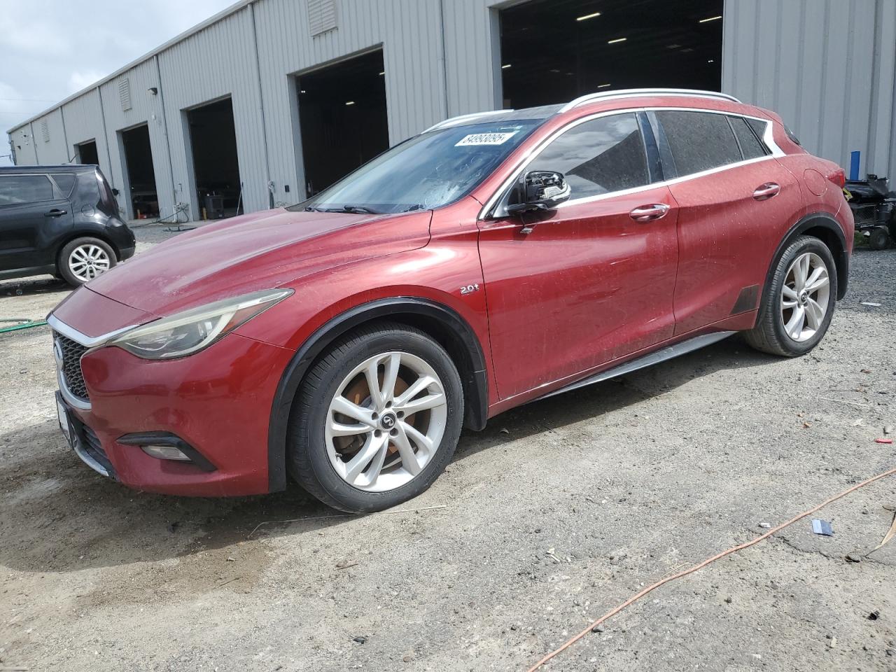 INFINITI QX30 BASE