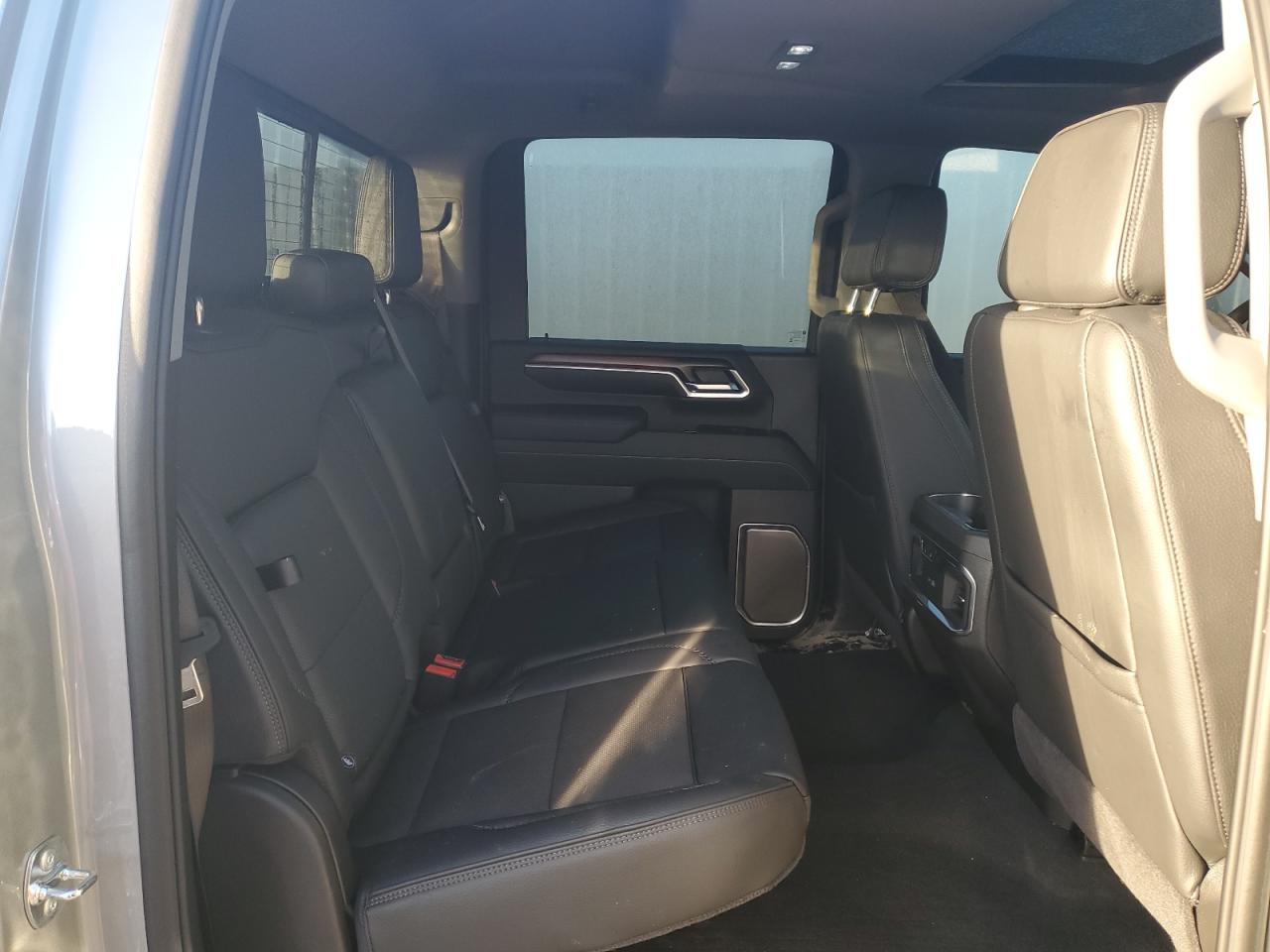 GMC SIERRA K3500 DENALI