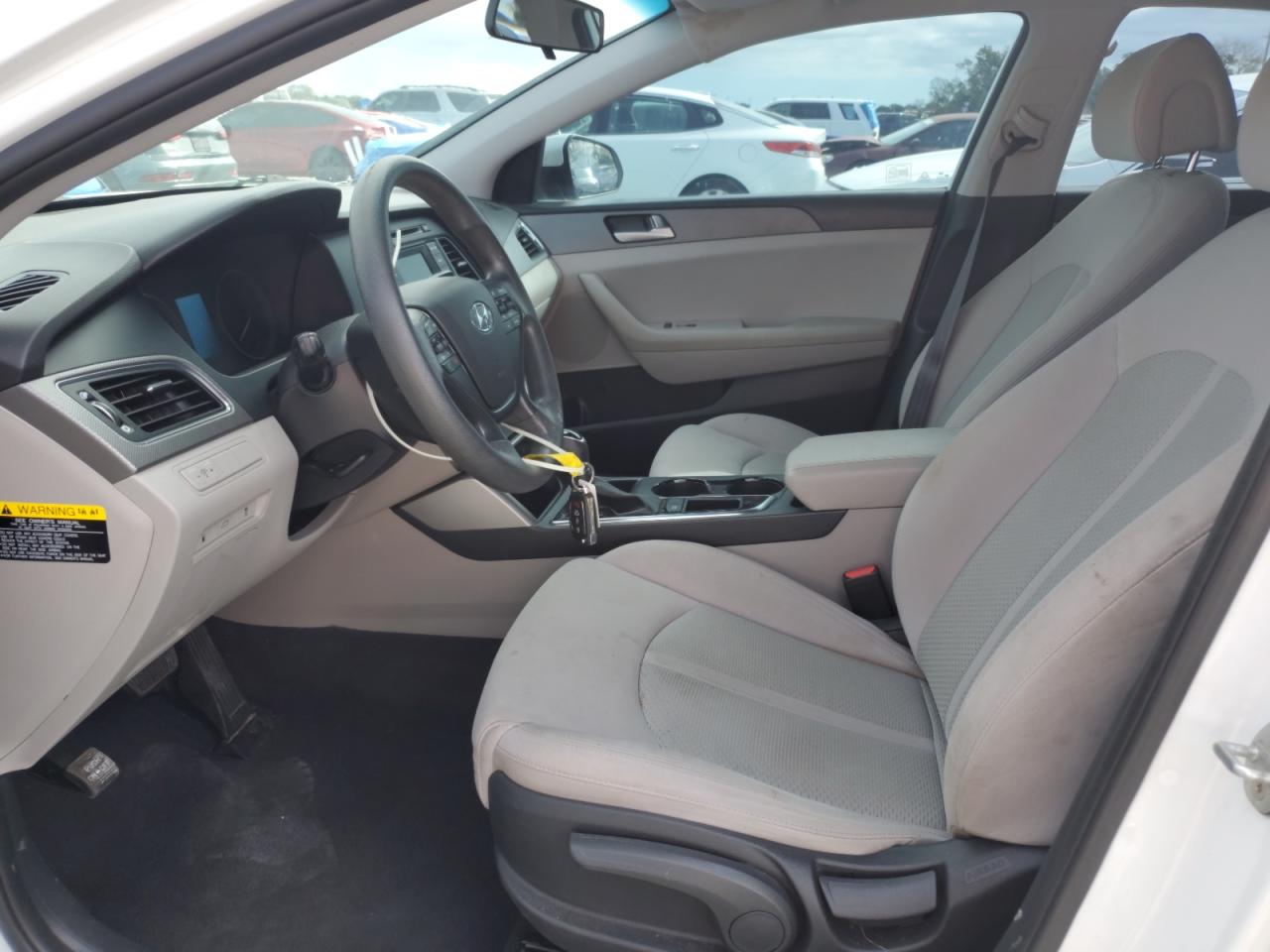 HYUNDAI SONATA SE