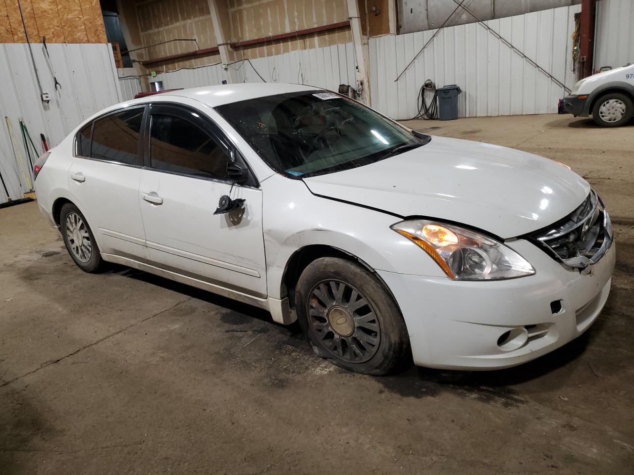 NISSAN ALTIMA BASE