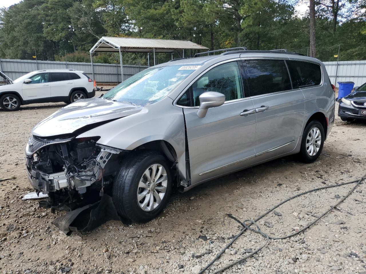 CHRYSLER PACIFICA TOURING L