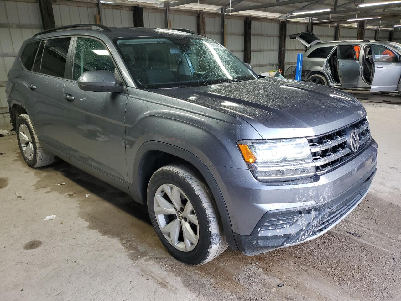 VOLKSWAGEN ATLAS S