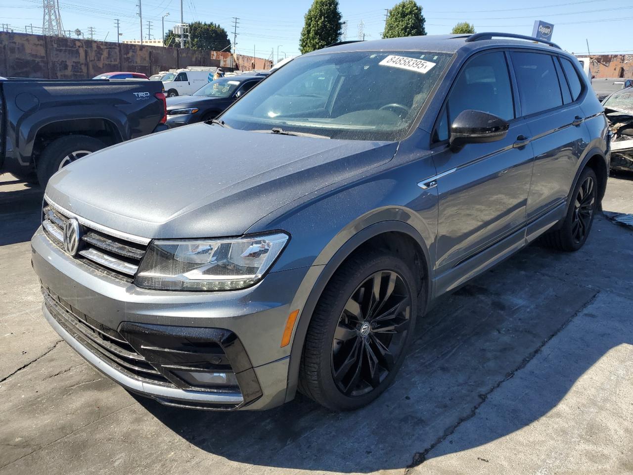 VOLKSWAGEN TIGUAN SE