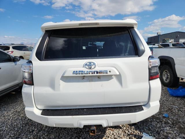 2015 TOYOTA 4RUNNER SR JTEBU5JR9F5226214