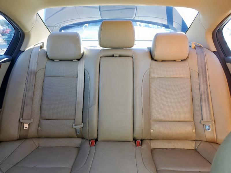 2013 HYUNDAI GENESIS 3. - KMHGC4DD5DU225101