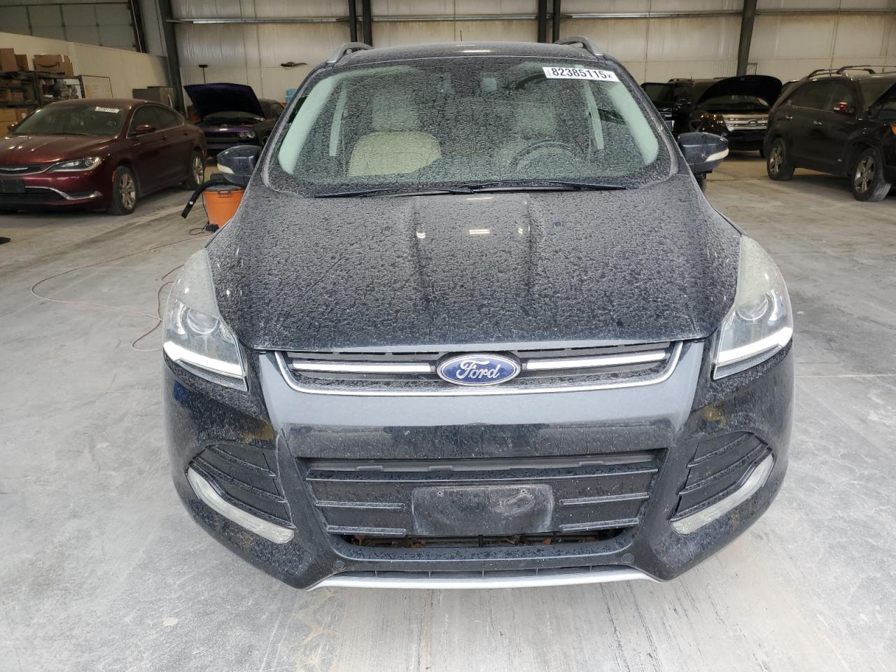 FORD ESCAPE TITANIUM