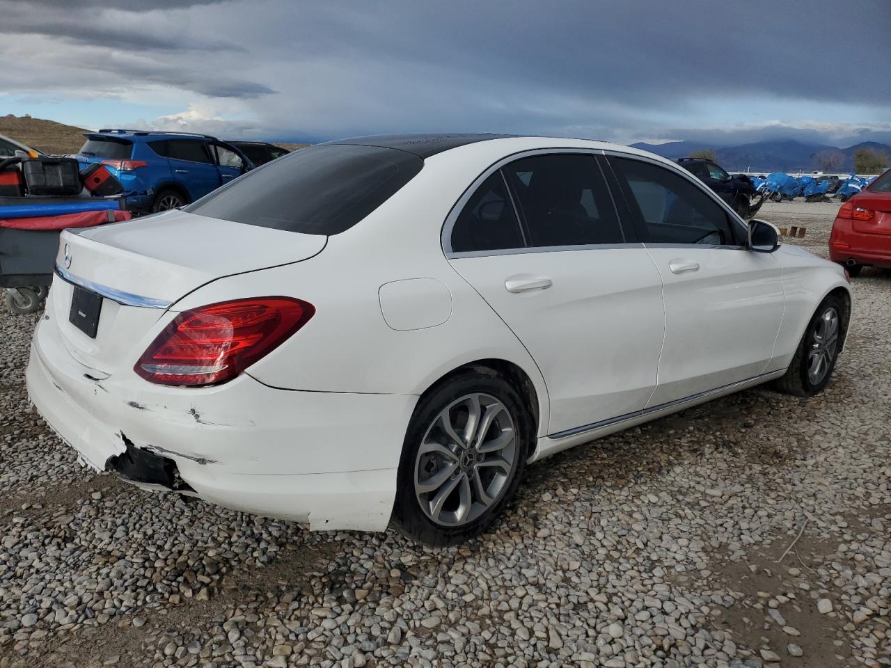 MERCEDES-BENZ C-CLASS 300