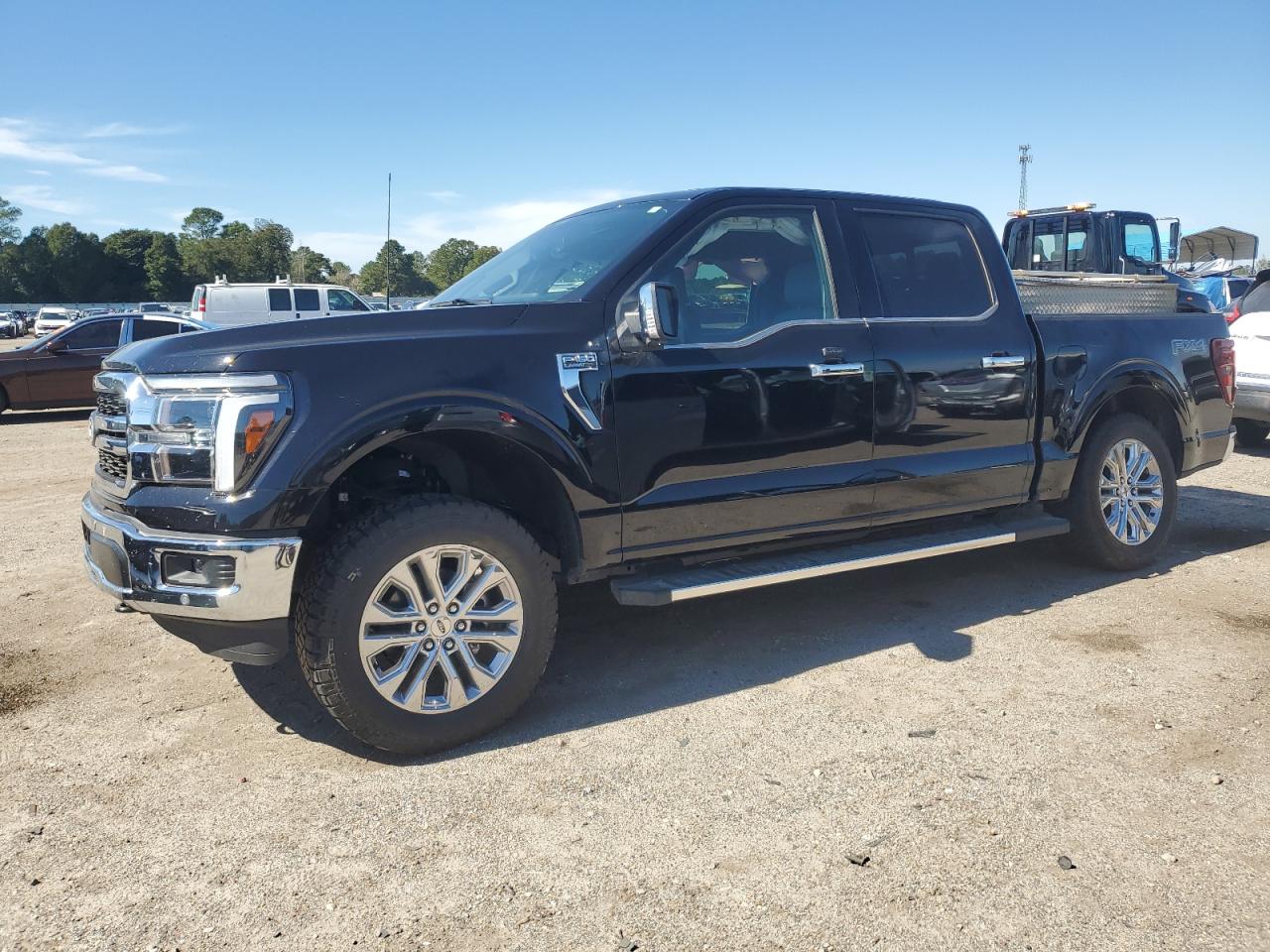 FORD F-150 LARIAT