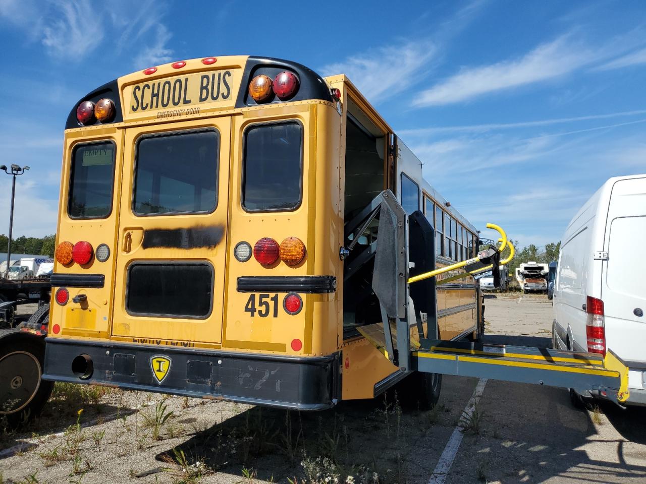 Lot #3276394705 2013 IC CORPORATION CE SERIES SCHOOL