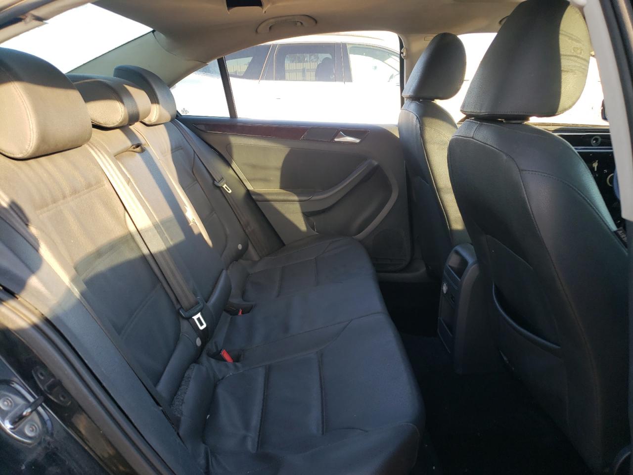 VOLKSWAGEN JETTA SEL