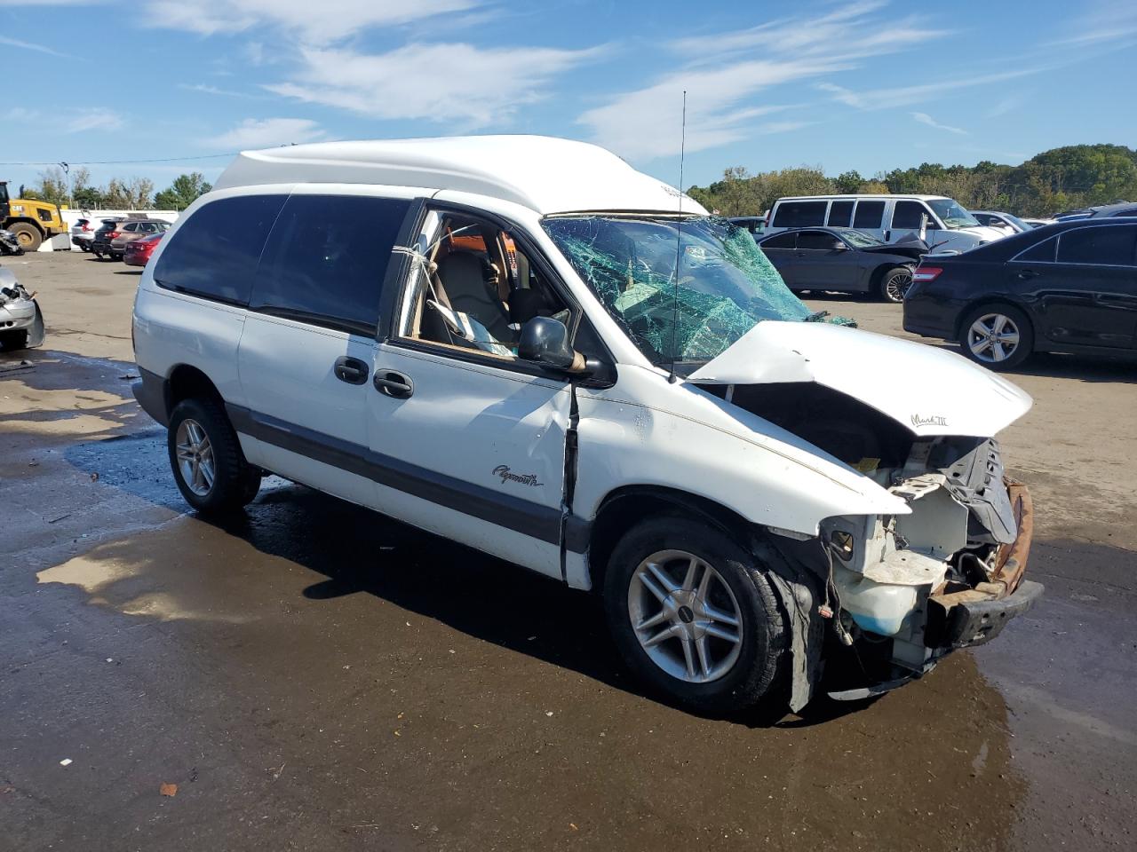 Lot #3310317961 1997 PLYMOUTH GRAND VOYA