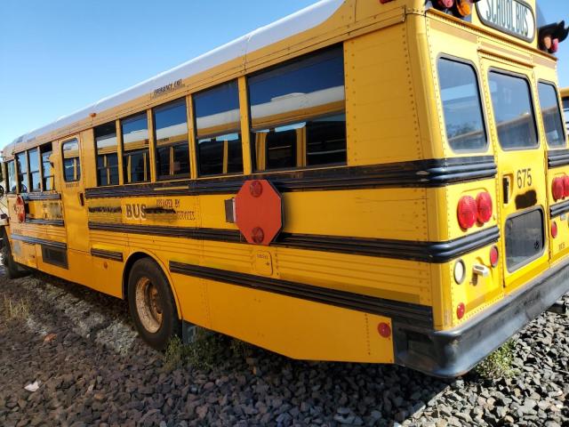 2005 FREIGHTLINER SAF-T-LINER C2 #3282338381