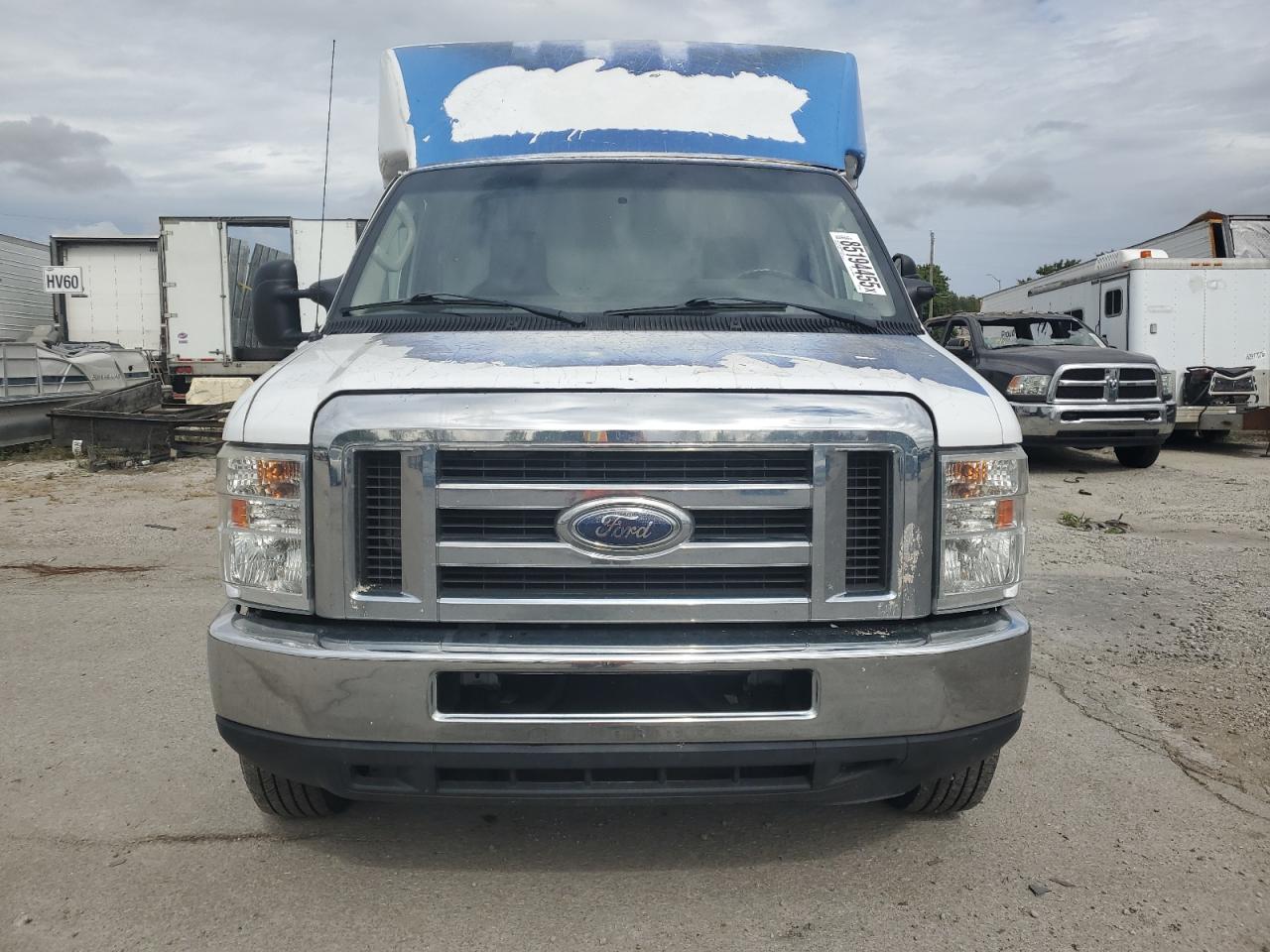 FORD ECONOLINE E350 SUPER DUTY CUTAWAY VAN