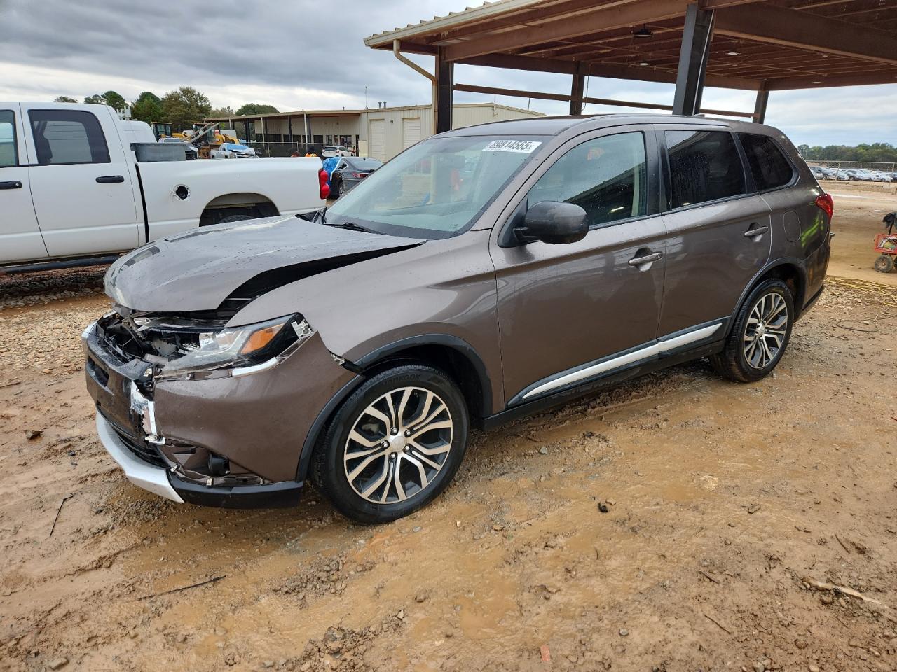 MITSUBISHI OUTLANDER ES