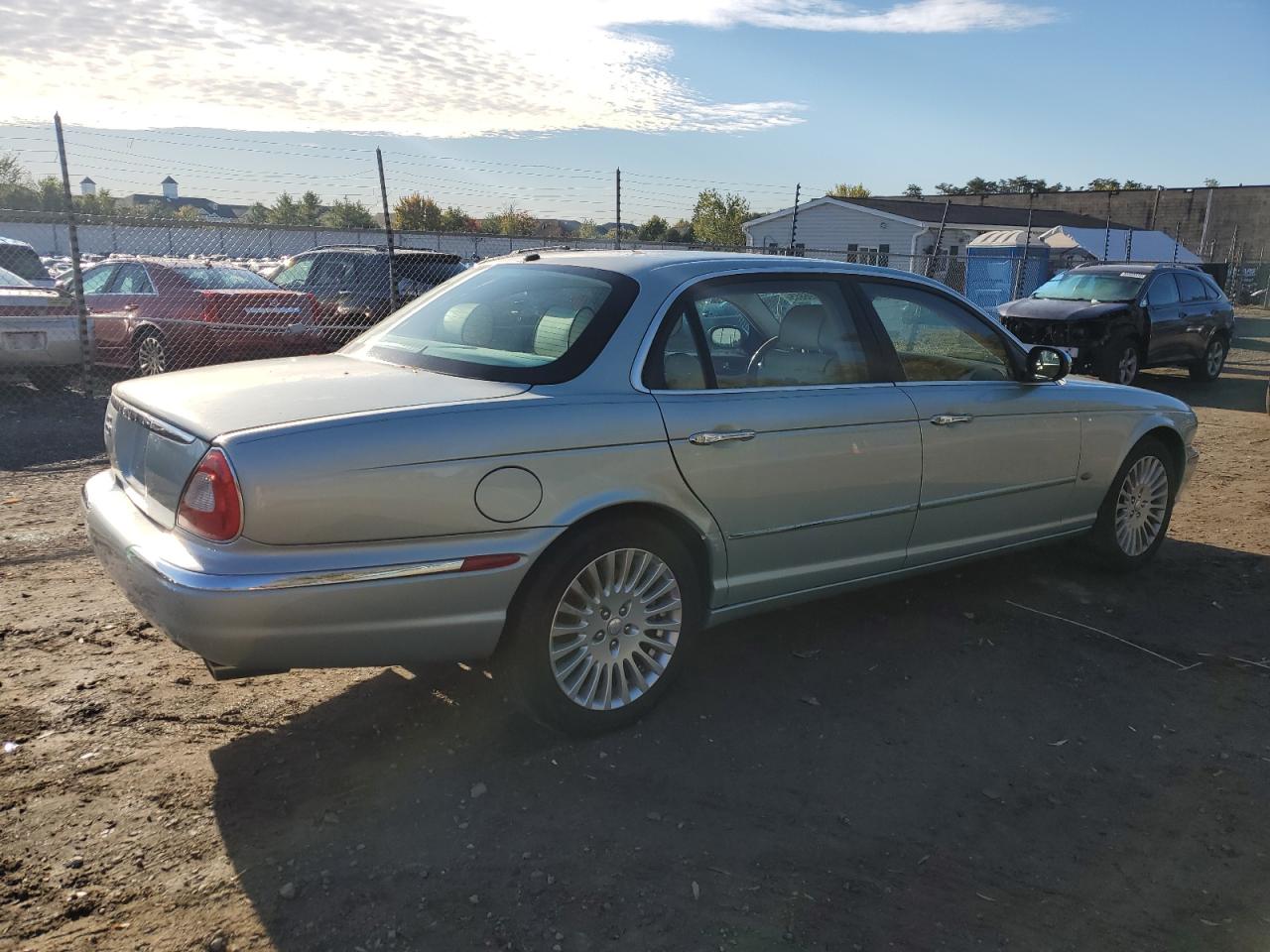 Lot #3293403052 2007 JAGUAR VANDENPLAS