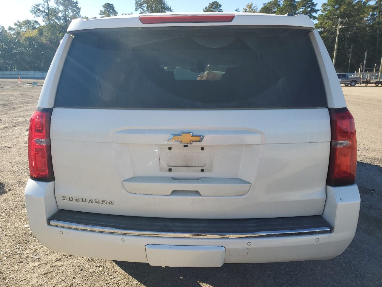 CHEVROLET SUBURBAN C1500 LTZ