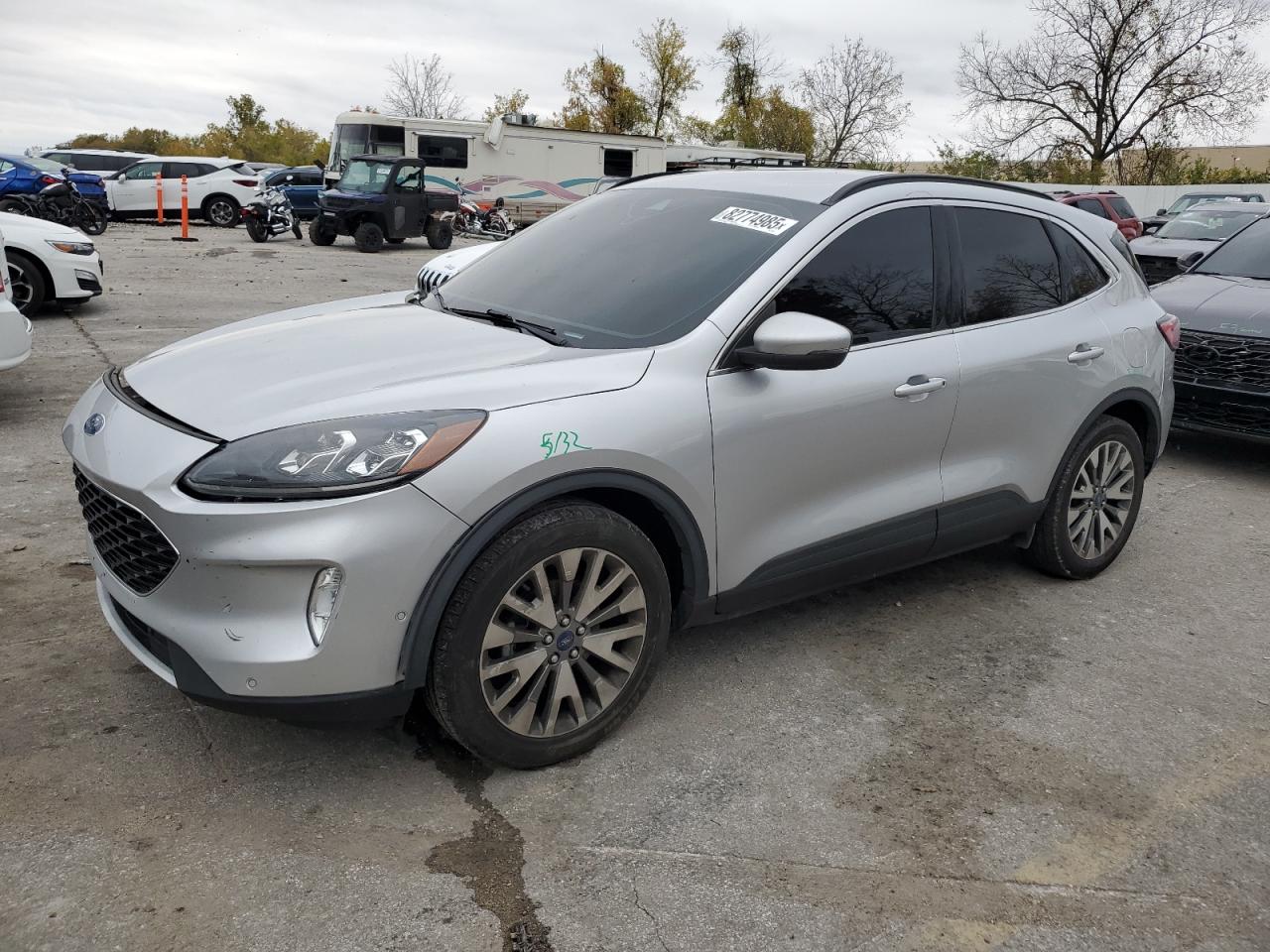 FORD ESCAPE TITANIUM