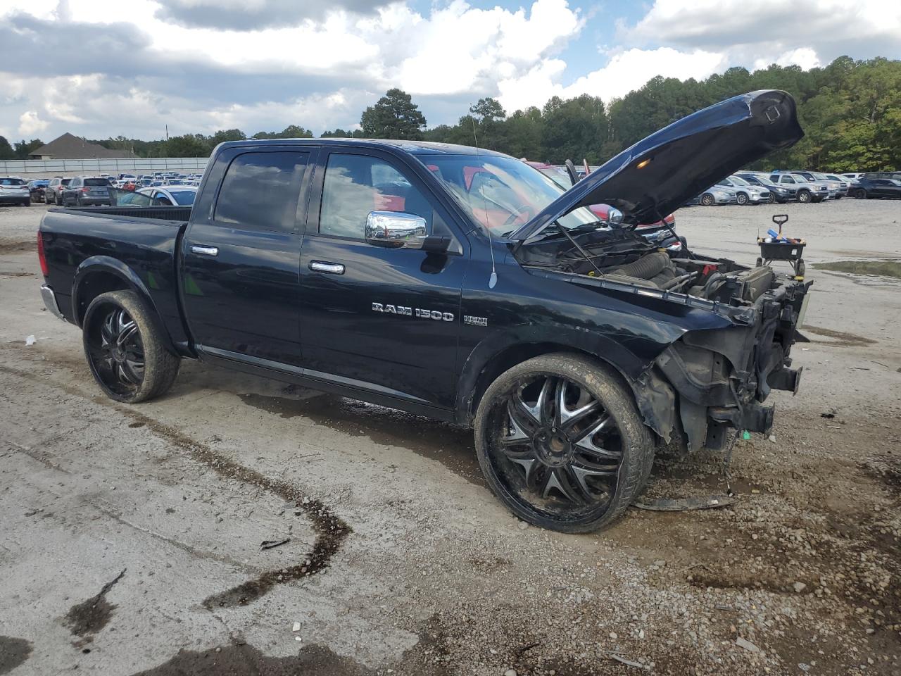 DODGE RAM 1500 LARAMIE