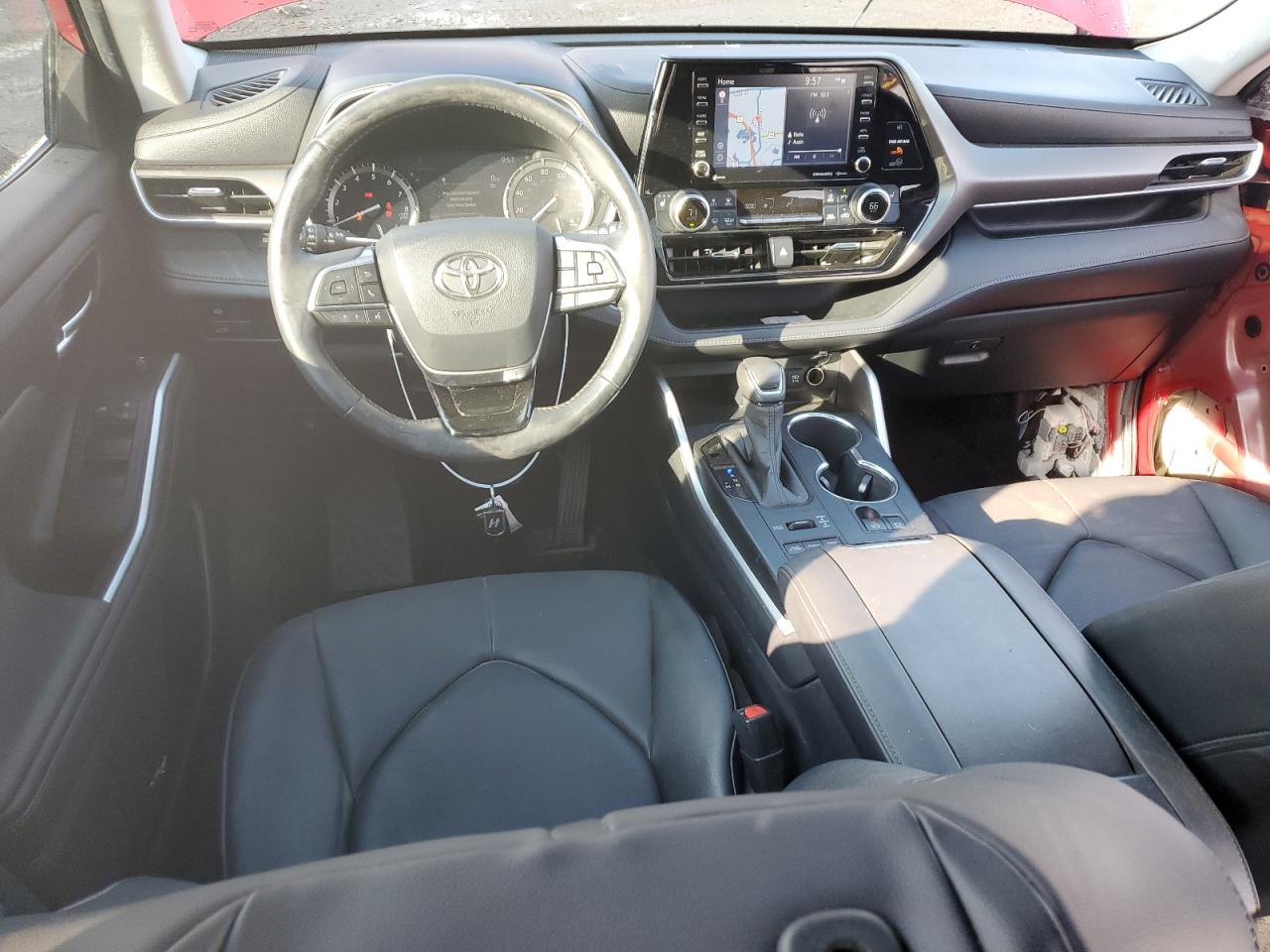 TOYOTA HIGHLANDER XLE