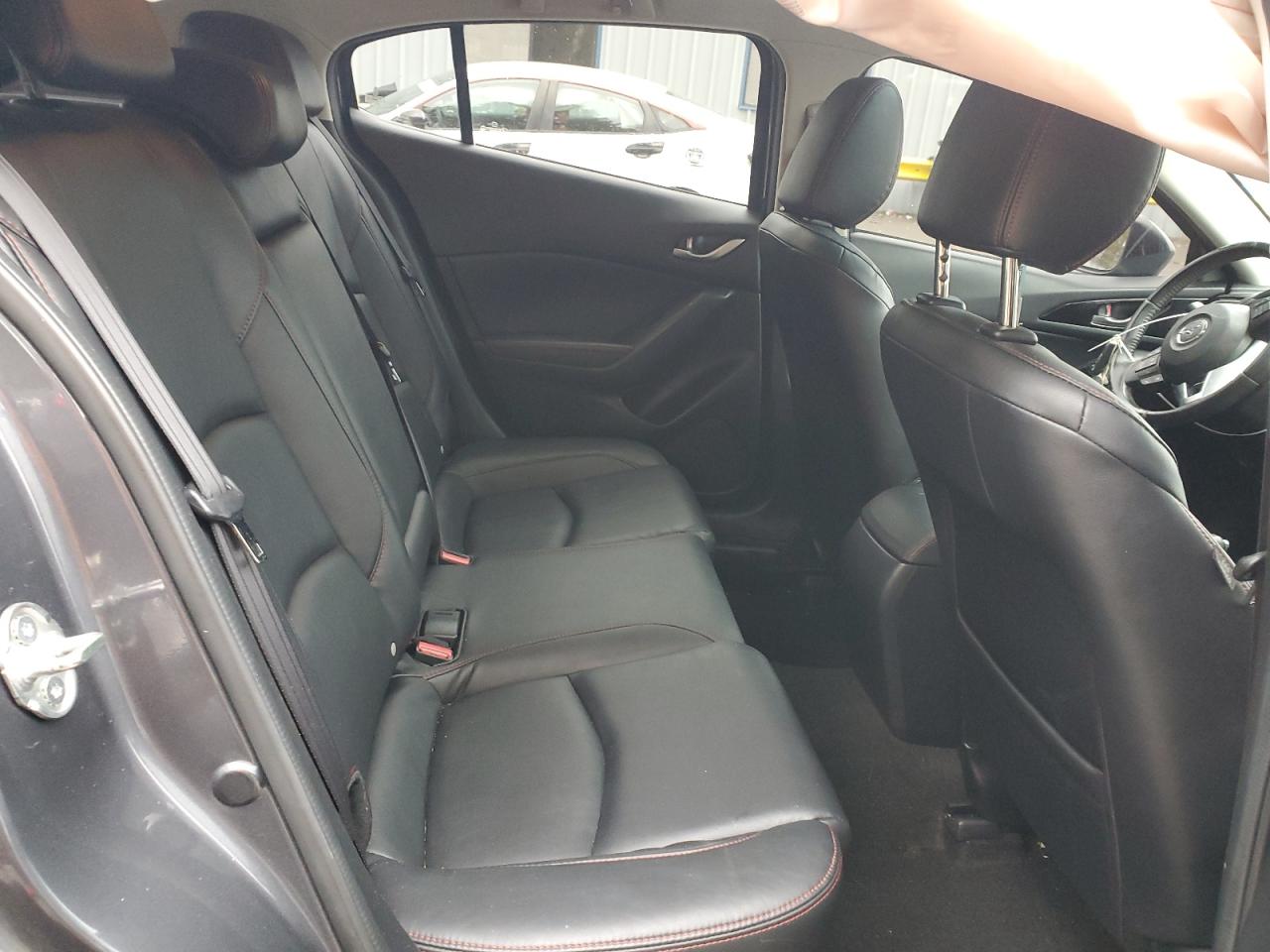 MAZDA 3 GRAND TOURING