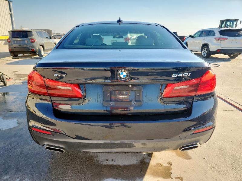 2018 BMW 540 XI #3279869276