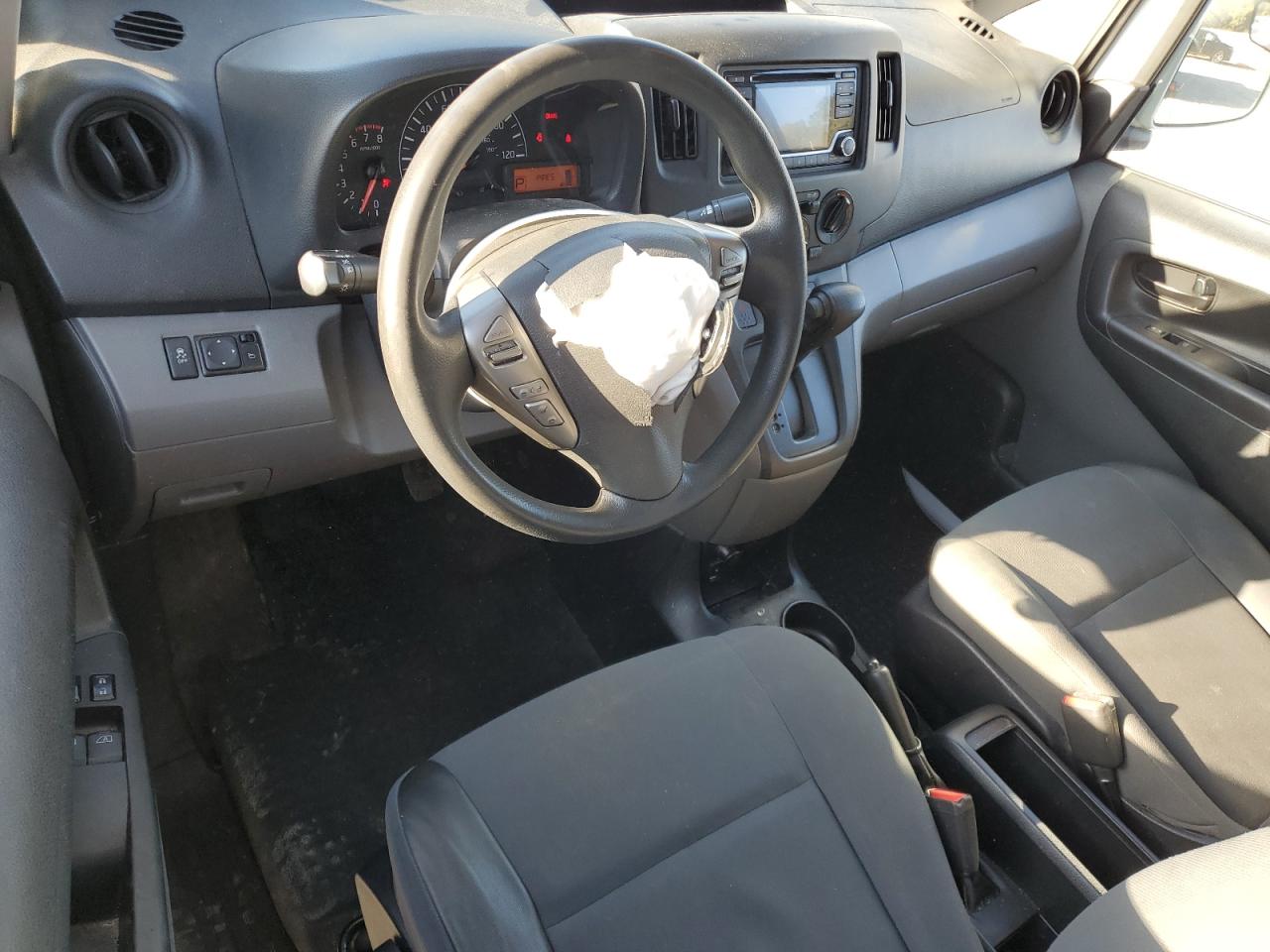 NISSAN NV200 2.5S