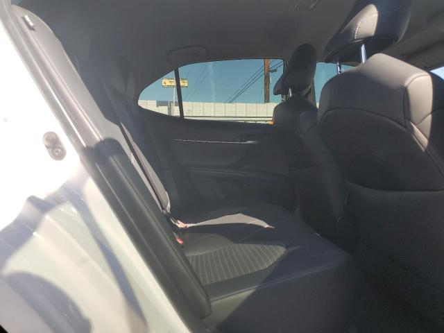 2018 TOYOTA CAMRY L - 4T1B11HK6JU097146