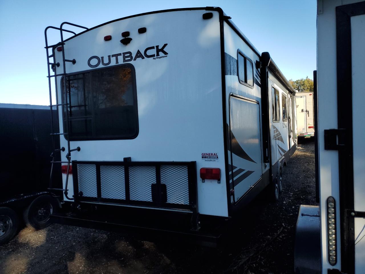 Lot #3290292220 2019 KEYS TONE OUTBACK