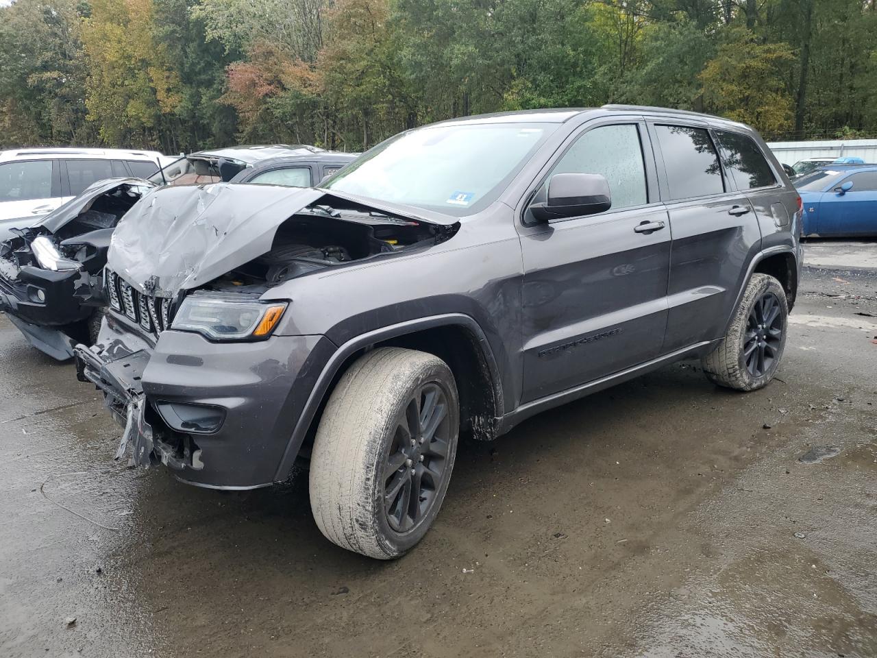 JEEP GRAND CHEROKEE LAREDO