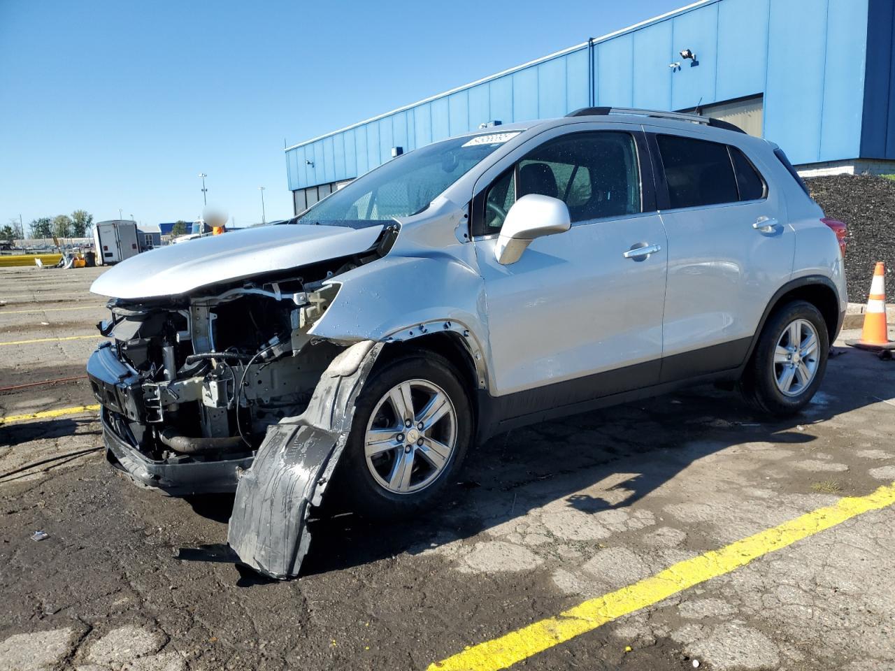 Lot #3285730670 2019 CHEVROLET TRAX 1LT