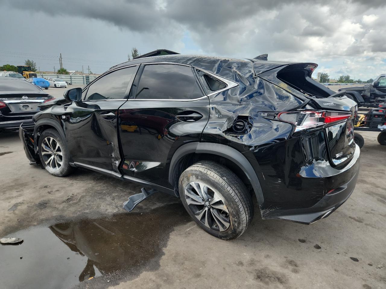 LEXUS NX 300 BASE