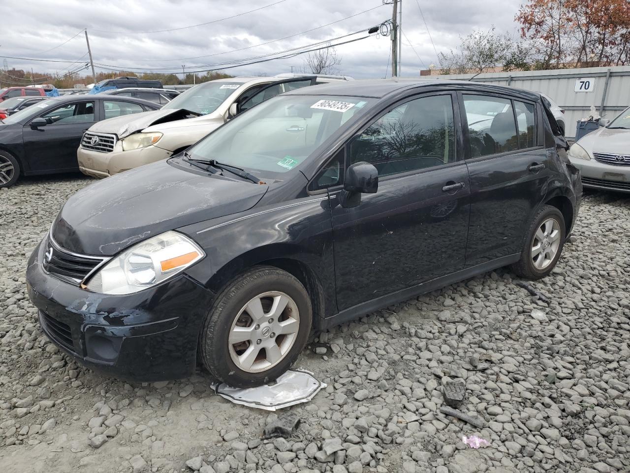 NISSAN VERSA S