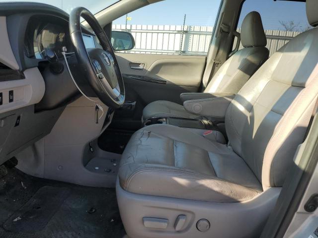 2016 TOYOTA SIENNA XLE #3282604879