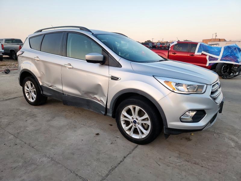 2018 FORD ESCAPE SE 1FMCU9GD0JUB93710
