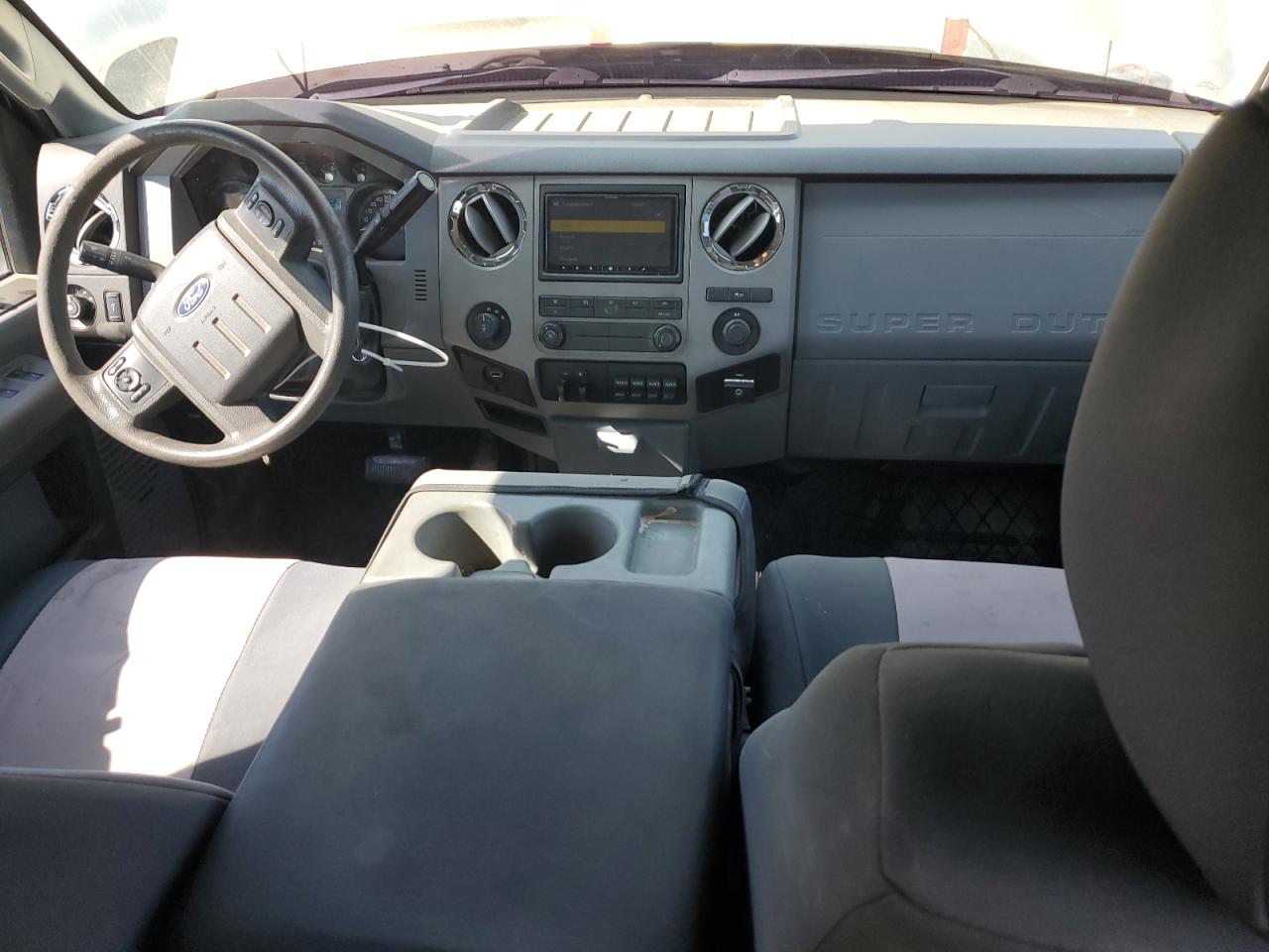 FORD F-250 SUPER DUTY