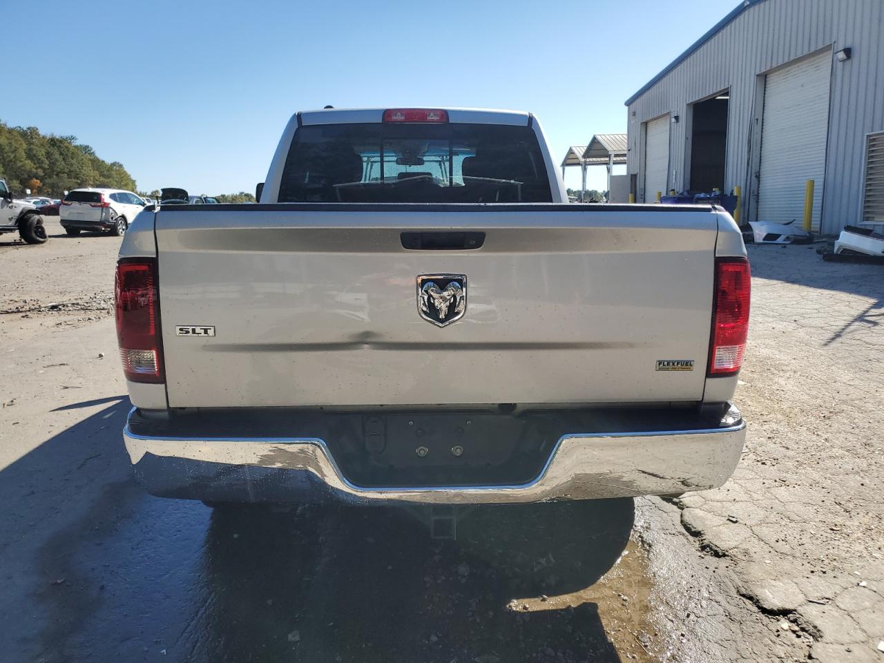 RAM 1500 SLT